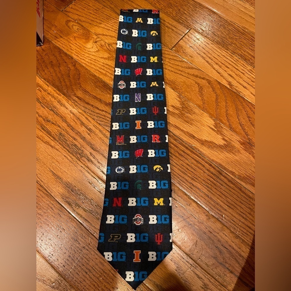 Eagles Wings College Football BIG Football Neck Tie